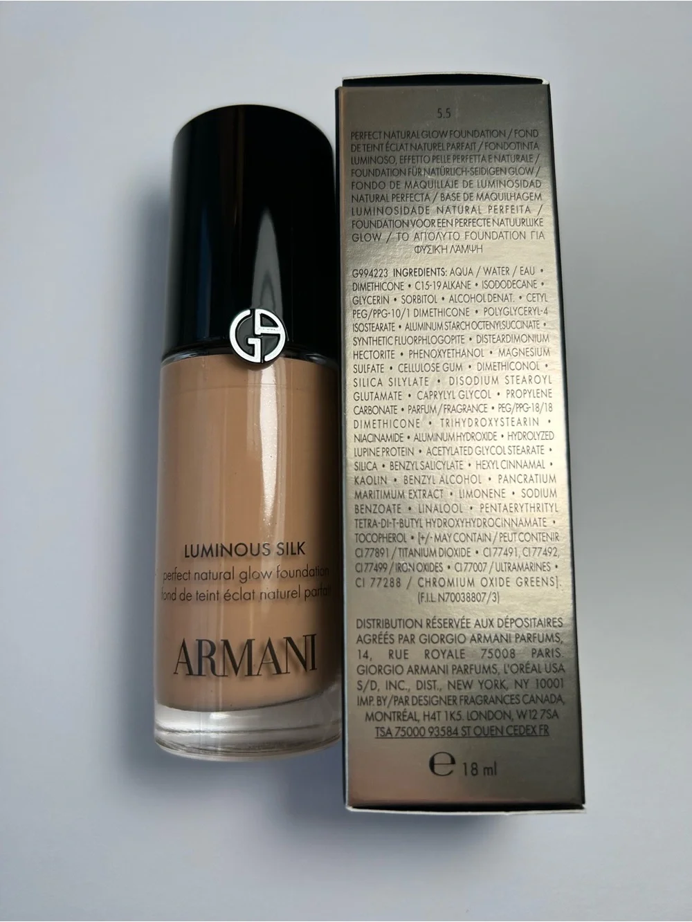 NWT🌷(#5.5) Armani Mini  Luminous Silk Natural Glow Blurring Liquid Foundation